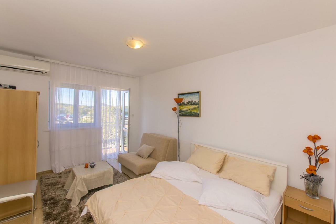 Apartment Nediljka Vodice Luaran gambar