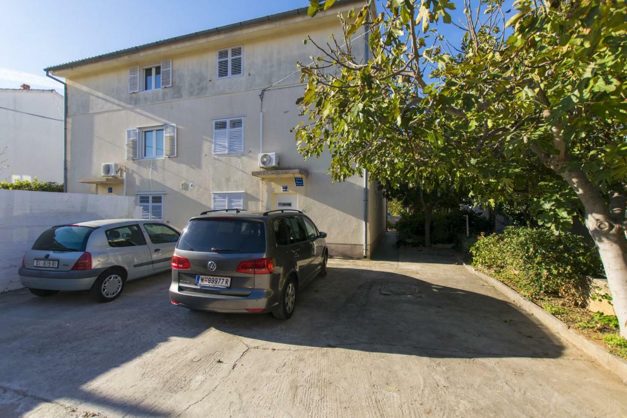 Apartment Nediljka Vodice Luaran gambar